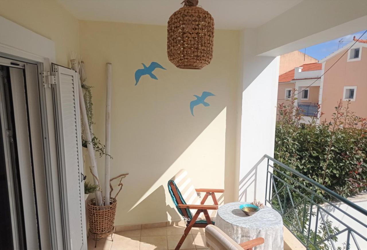 G Apartment In Айя-Евфимия Экстерьер фото